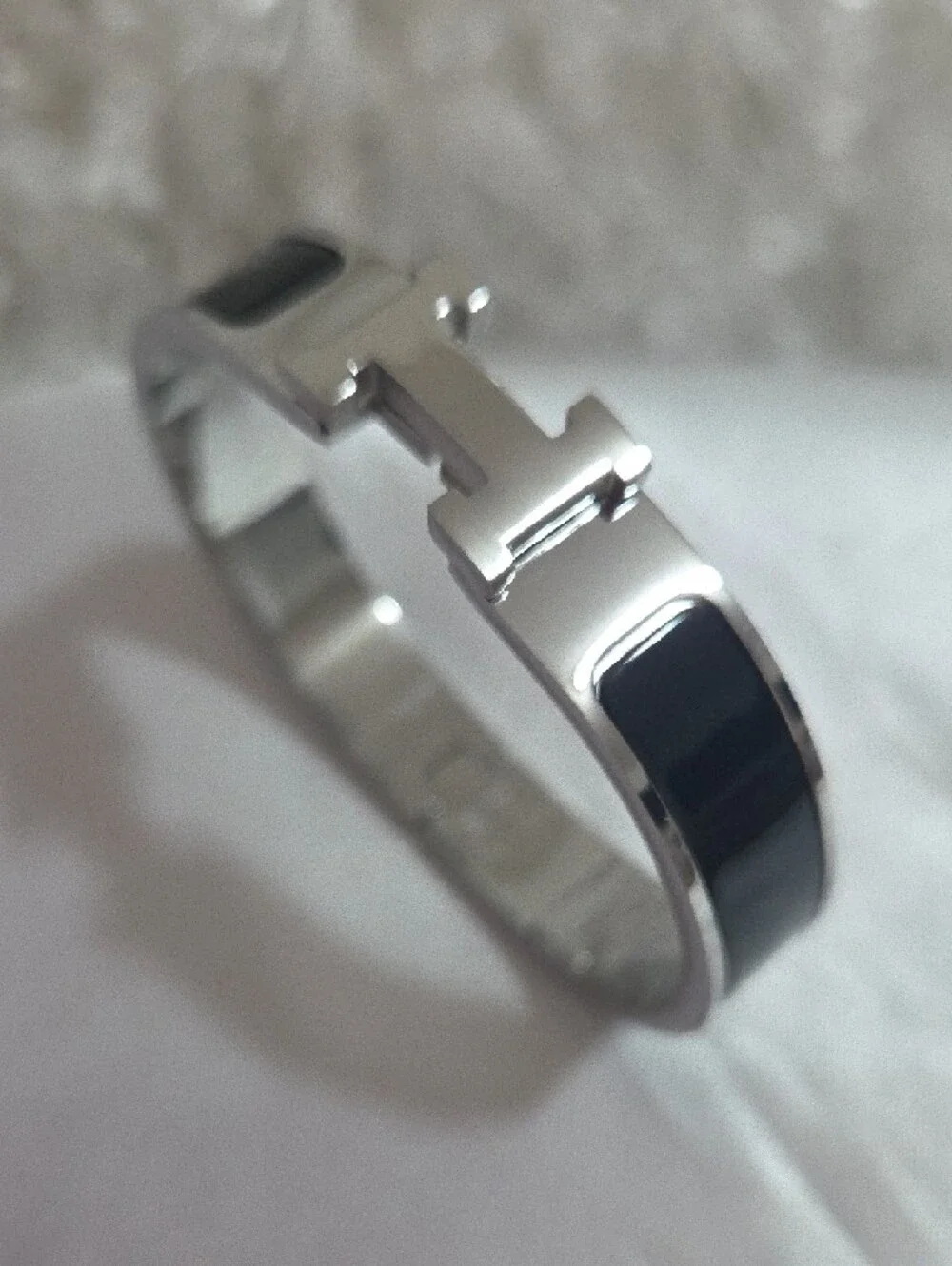 Enamel Hinge Click H Silver Colorful Bangle Bracelets